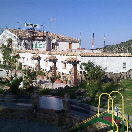 Alojamiento Rural La Caseria De Piedra Restaurante ハエン エクステリア 写真