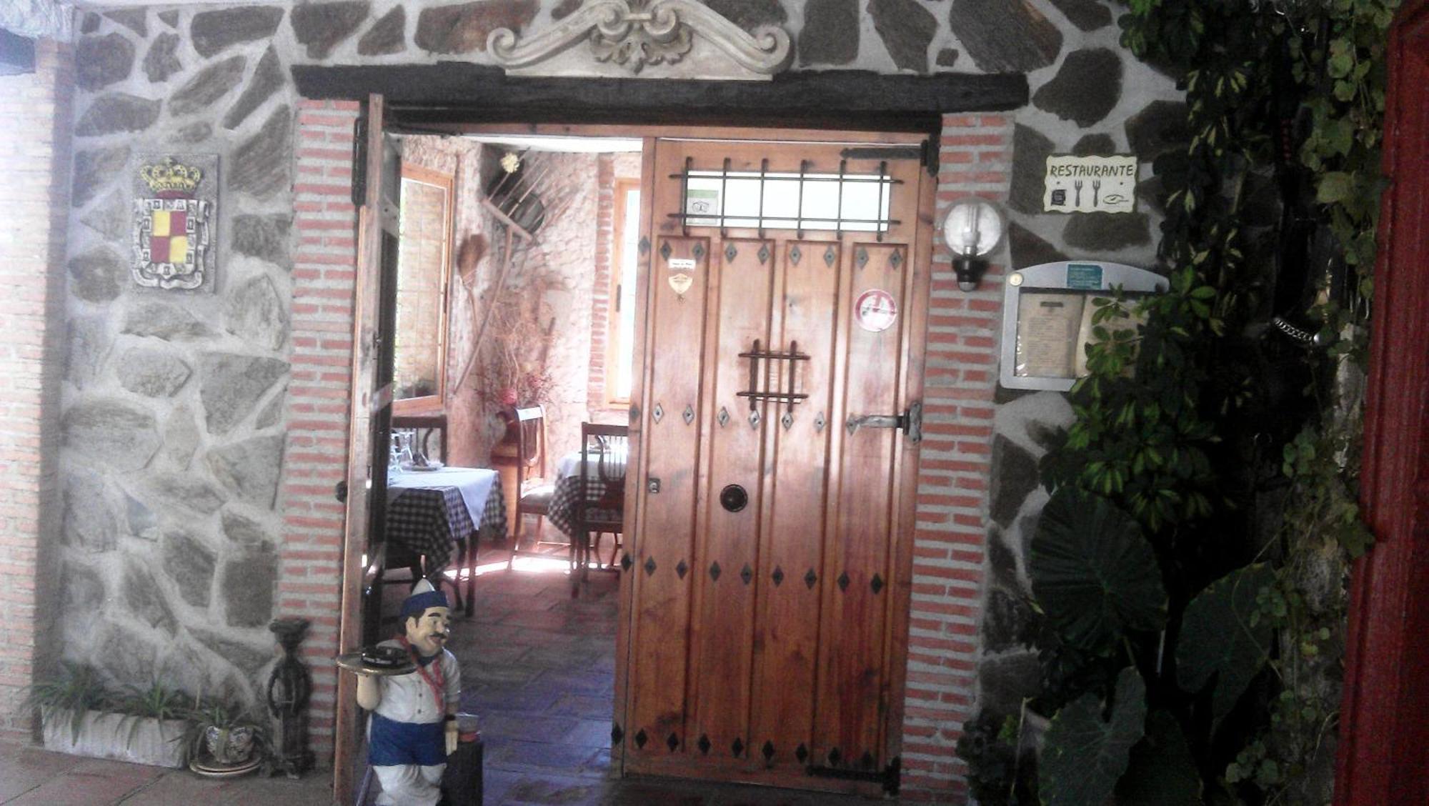 Alojamiento Rural La Caseria De Piedra Restaurante ハエン エクステリア 写真