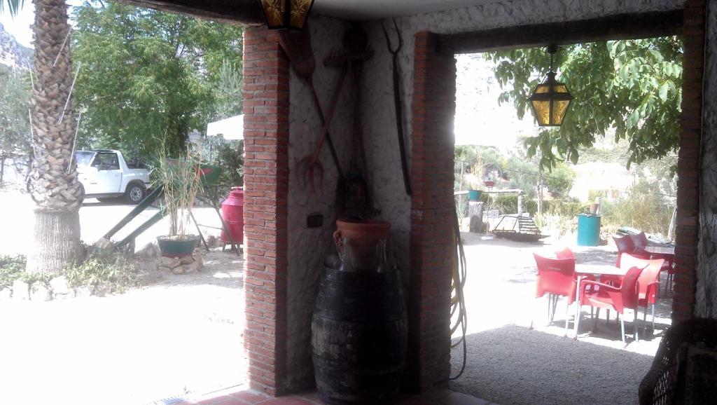 Alojamiento Rural La Caseria De Piedra Restaurante ハエン エクステリア 写真